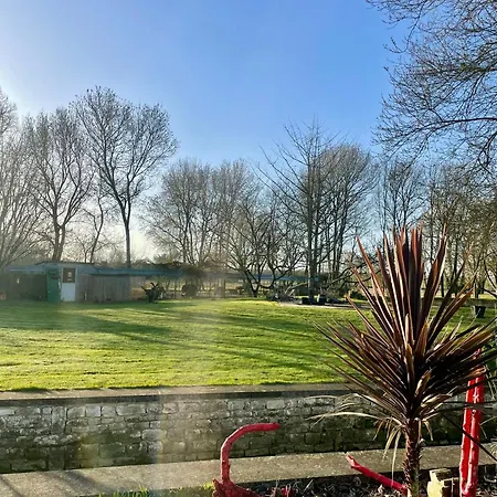 Le P'tit Nid De Gabriel Bed & Breakfast 3*