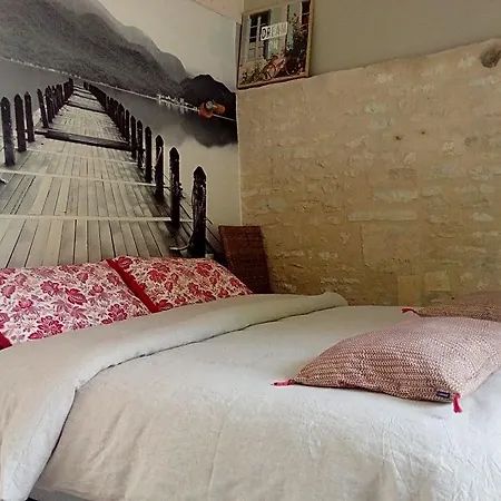 Le P'tit Nid De Gabriel Bed & Breakfast Les Touches-de-Perigny