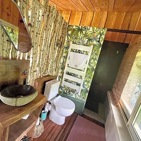 Bed & Breakfast Le P'tit Nid De Gabriel 3*