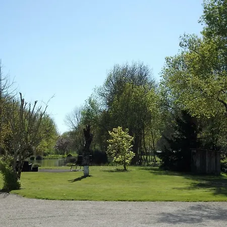 Le P'tit Nid De Gabriel Bed & Breakfast *